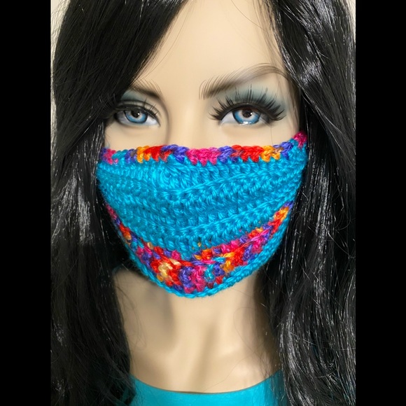 Hand-knitted Face Mask - Picture 10 of 12